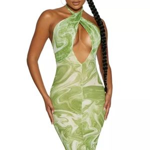 Naked Wardrobe Dress (Key To Paradise)